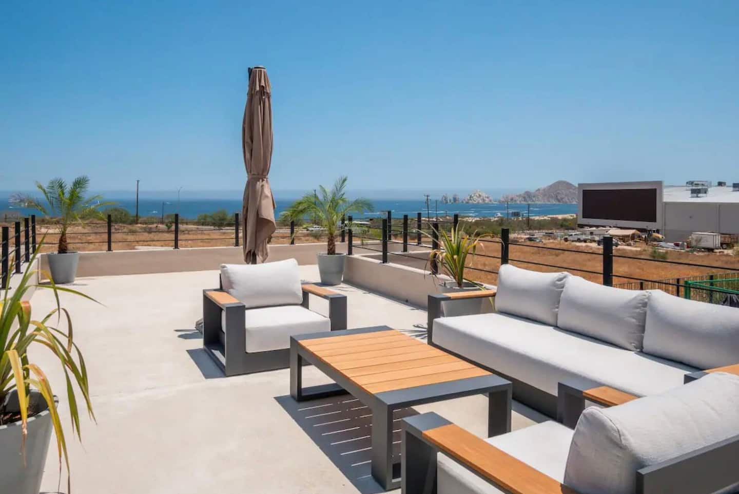Modern 2BR with Ocean Views 12