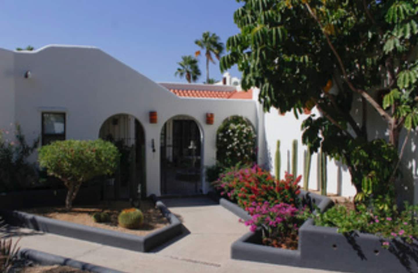 Cabo Real Oasis | Golf Views, Pool & Walk to Beach 40