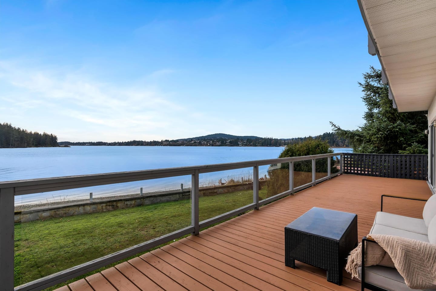 Sooke's Ocean Point Retreat 25