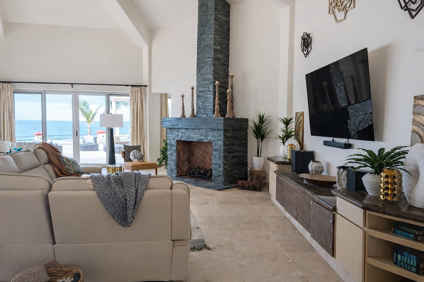 The Beachhouse At Rancho Leonero 9
