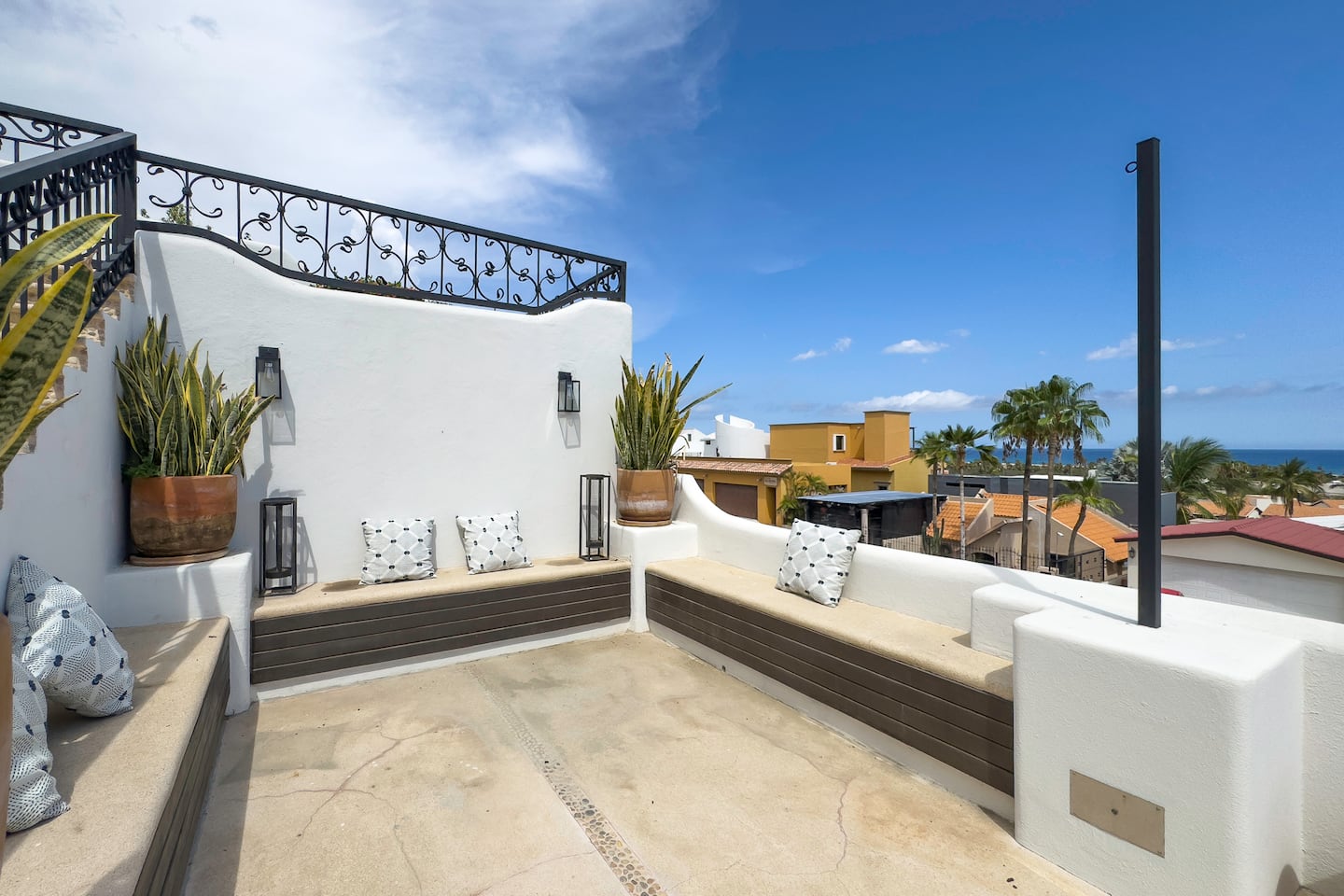 Casa Maravilla - Walk to Beach & Art District 30