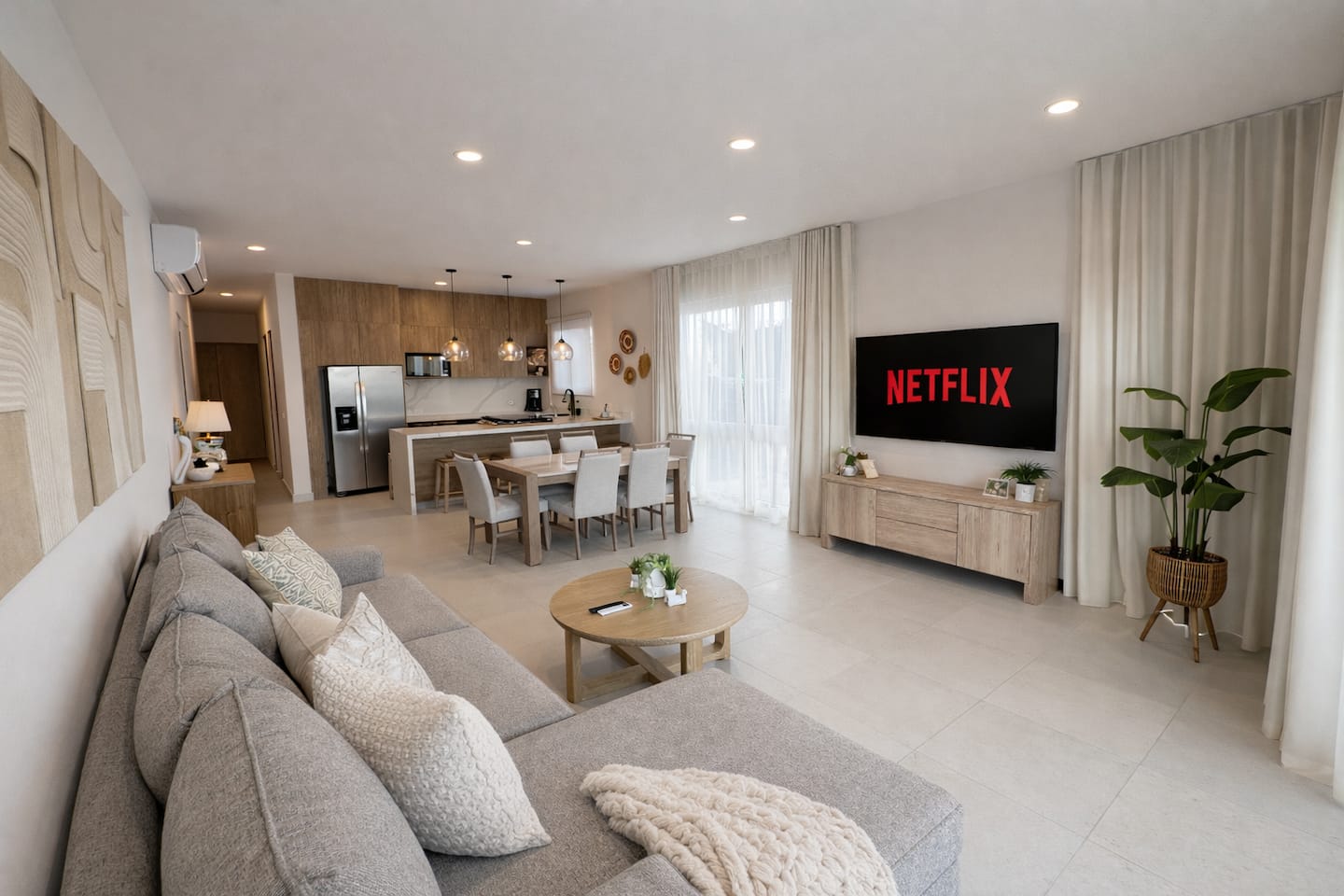 CuatroVientos 3BR | Walk to Restaurants & Cafés