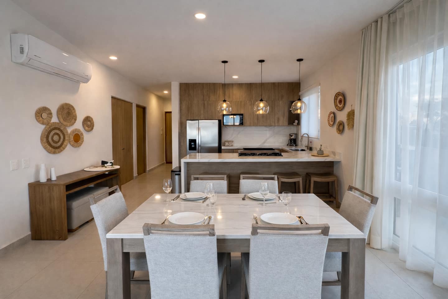 CuatroVientos 3BR | Walk to Restaurants & Cafés 3