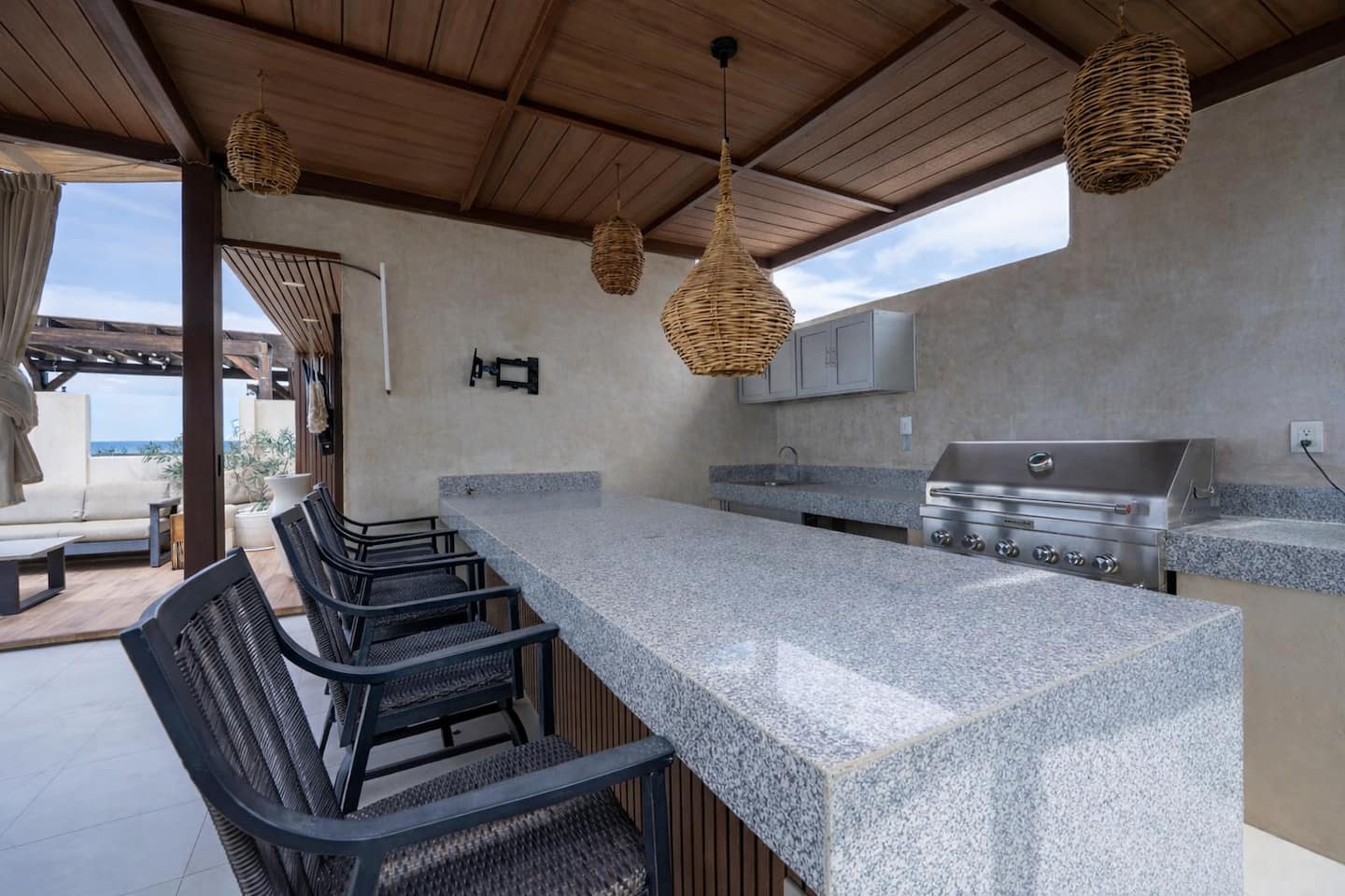 Rooftop Penthouse Above The Arch 24