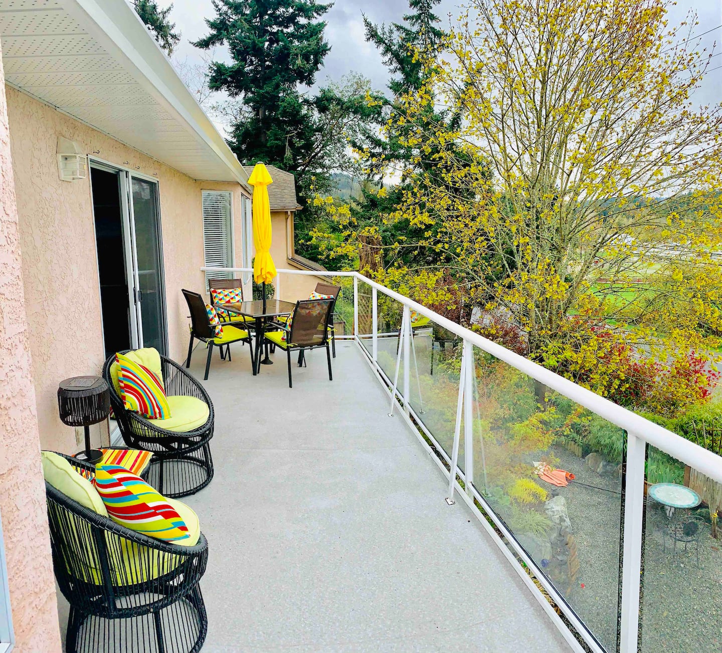 Halcyon House Tully’s Spacious 3-Bedroom 13