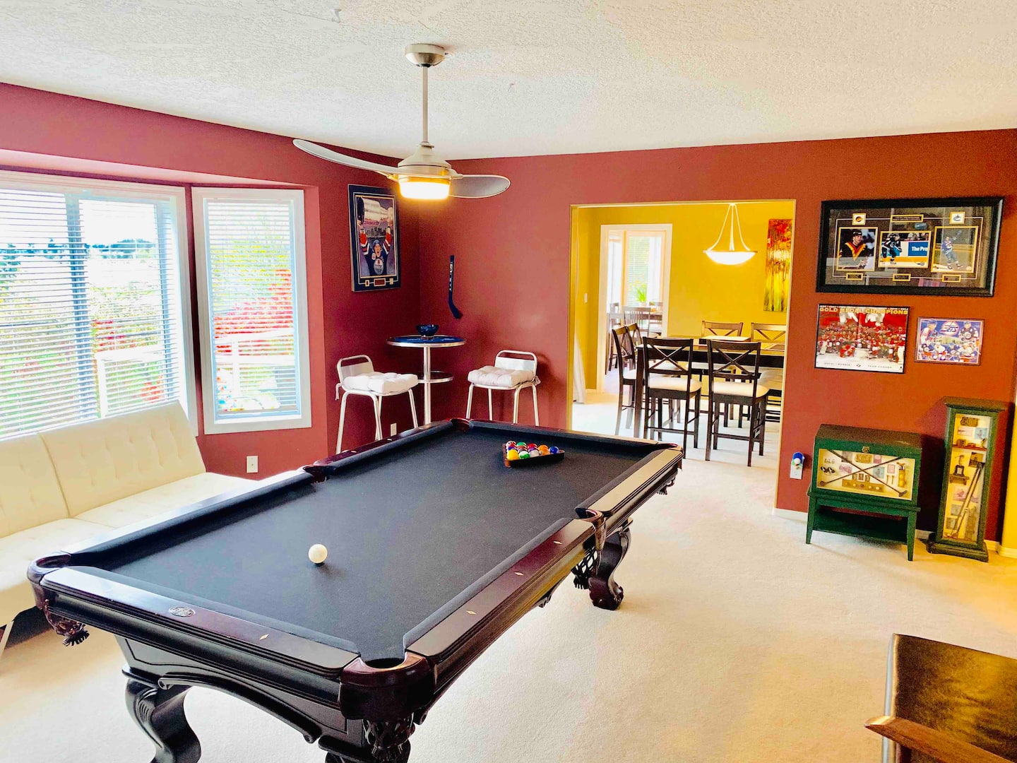 Halcyon House Tully’s Spacious 3-Bedroom 10