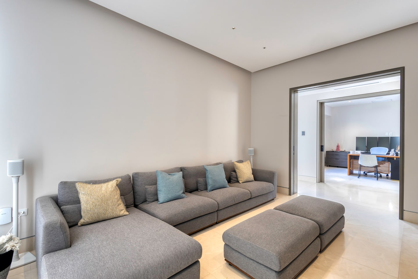 Luxe Family Villa 12