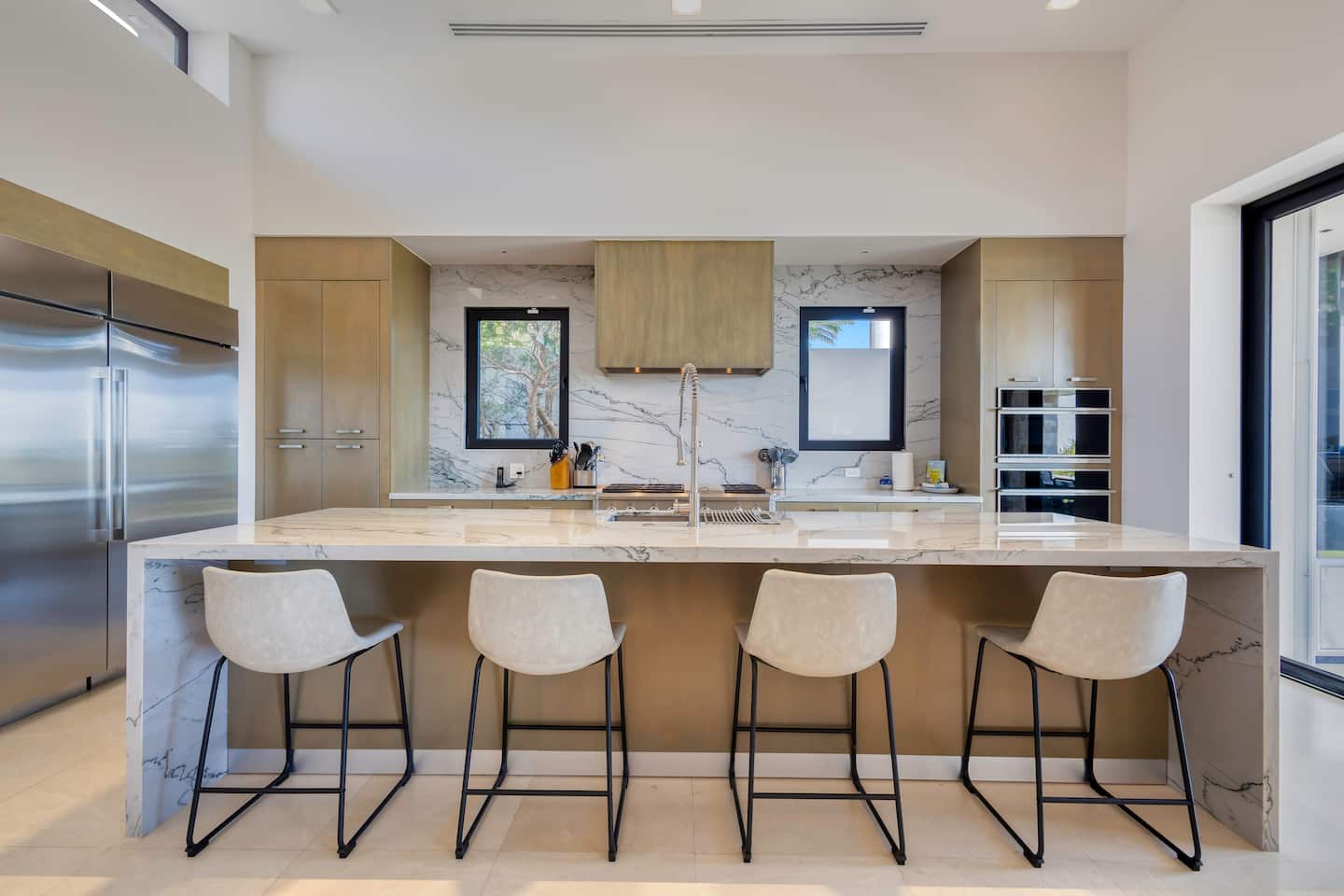 Luxe Family Villa 16