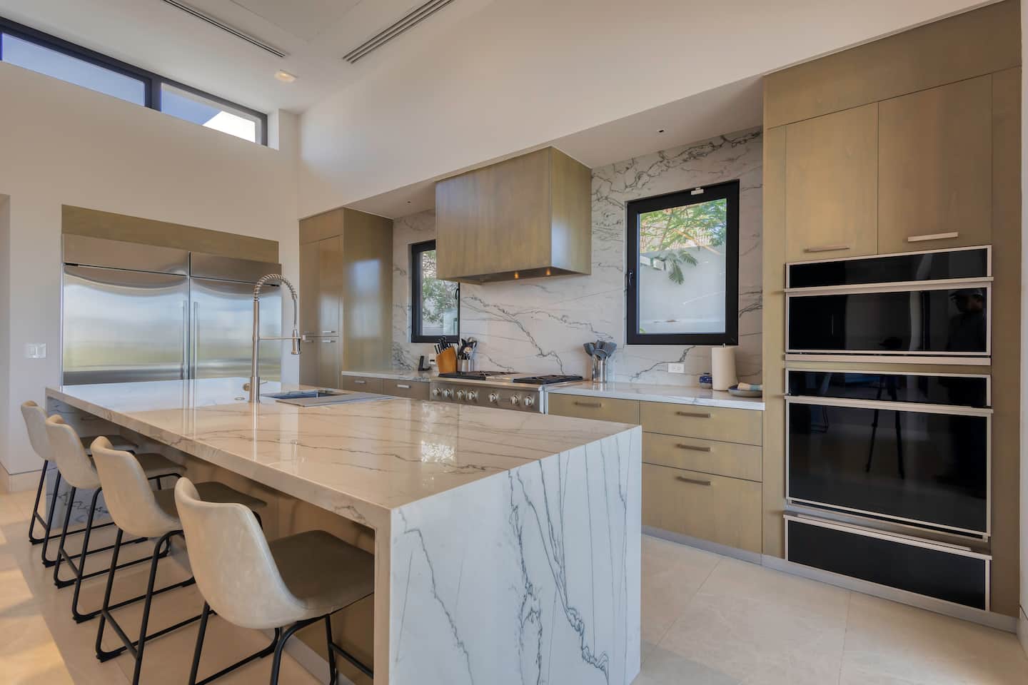 Luxe Family Villa 17