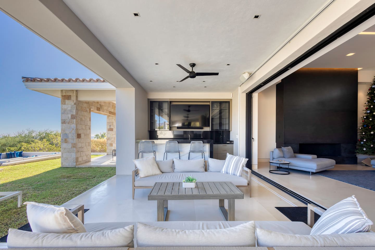 Luxe Family Villa 3