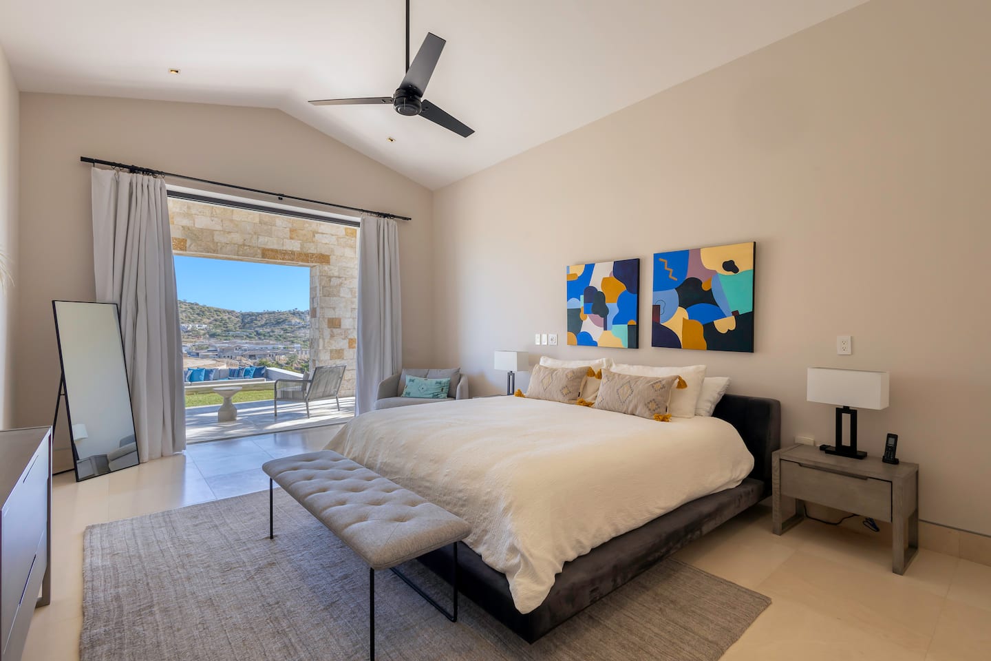 Luxe Family Villa 27