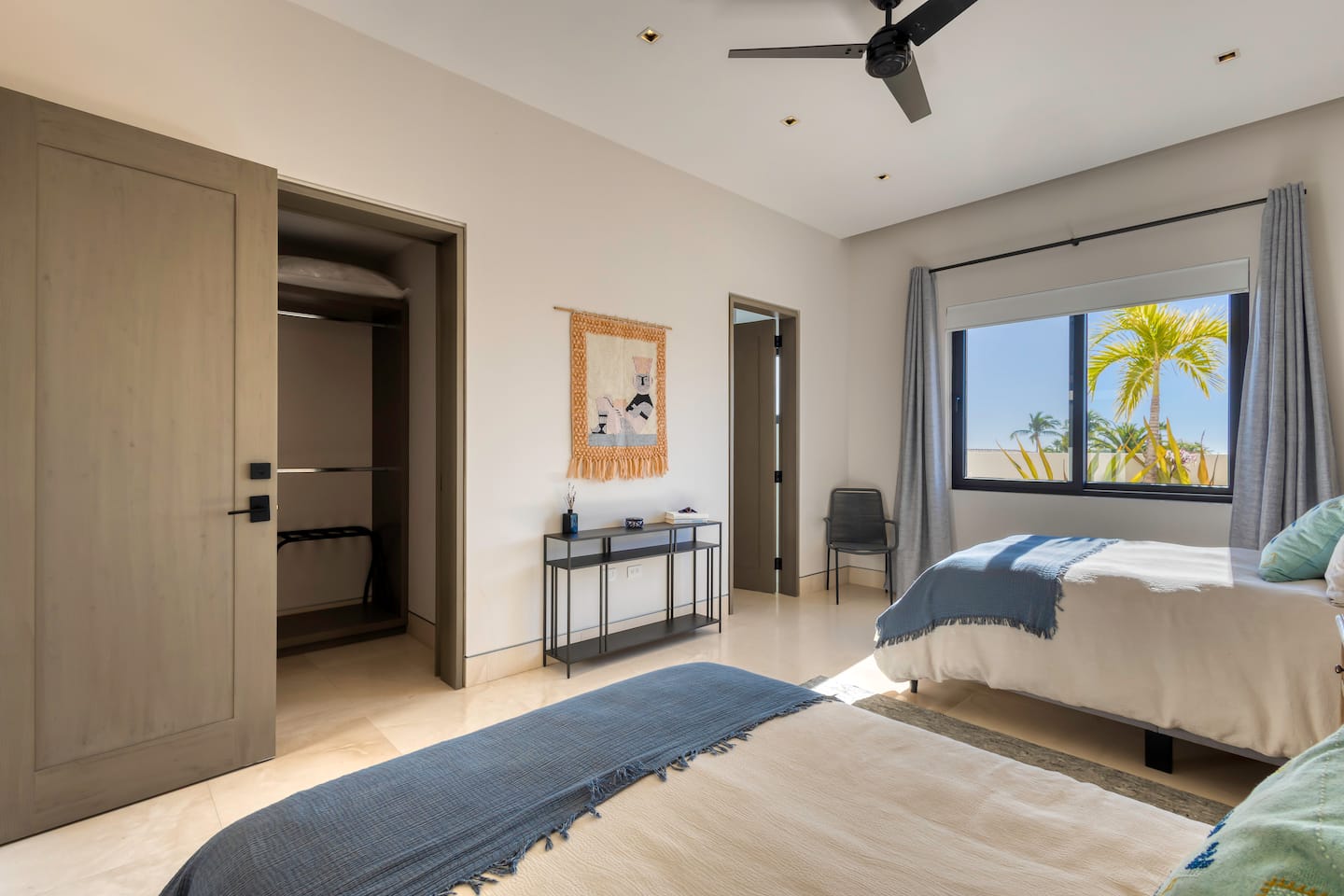 Luxe Family Villa 30