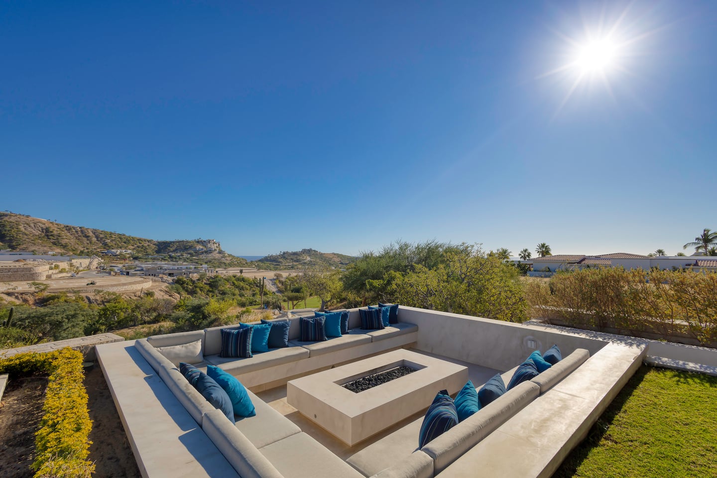 Luxe Family Villa 4