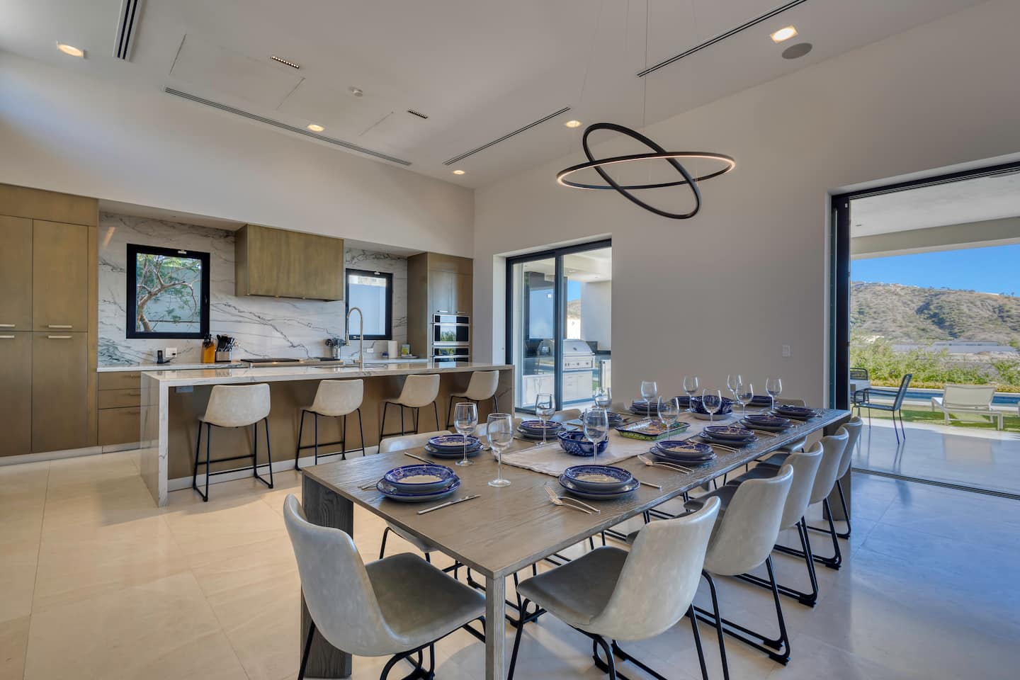 Luxe Family Villa 5