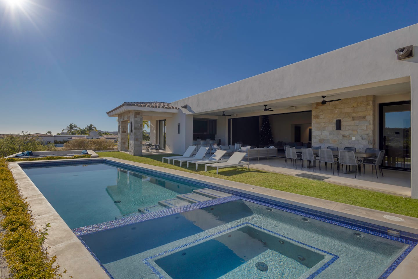 Luxe Family Villa 7