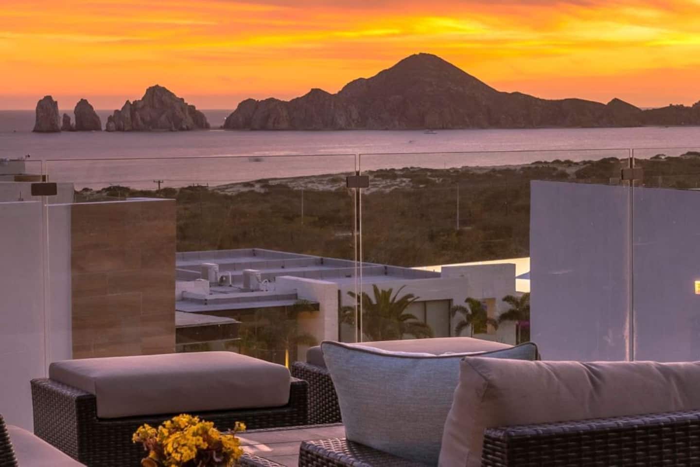 The Arch View — Vista Vela 22