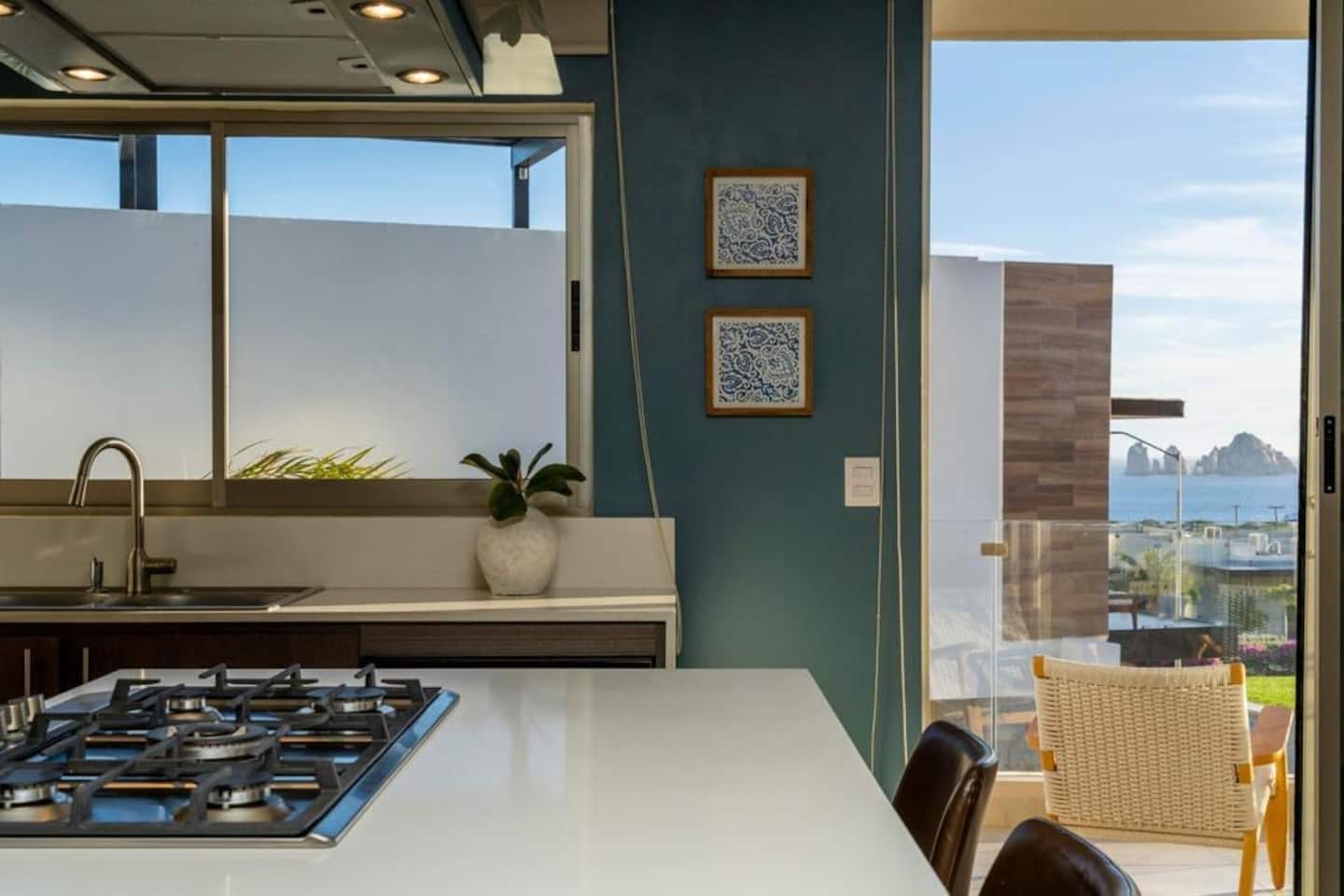 The Arch View — Vista Vela 26